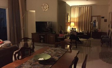 Aparhouse Komplek Pejaten barat Jl.amil Fullfurnis , 180 jt / thn