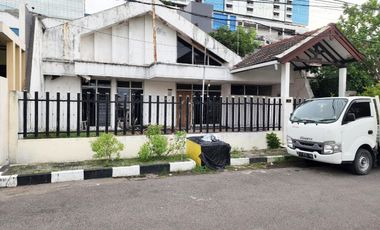 Dijual Rumah 1  Lantai MURRAAAH di Dharmahusada Indah, Surabaya