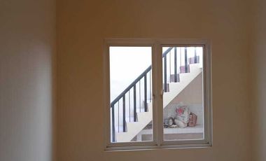 Disewakan Rumah Darmo Indah Asri