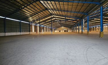 Dijual Gudang Siap Pakai Rapih dan Bersih di Kawasan Delta Silicone 2