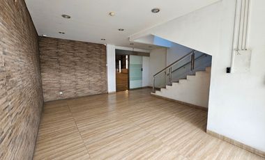 Dijual Gudang Siap Pakai Rapih dan Bersih di Kawasan Delta Silicone 2