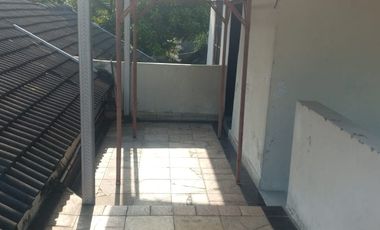 Rumah luas bqgus murah dekat UII