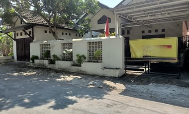 Rumah luas bqgus murah dekat UII