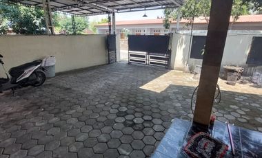 Rumah luas bqgus murah dekat UII