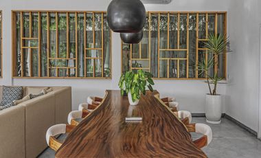 Leasehold - Stunning 5-Bedroom Luxury Villa with Ocean View in Canggu