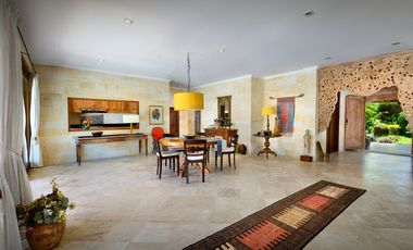 Leasehold - A Tranquil 4-Bedroom Sanctuary with Stunning Sunset Views