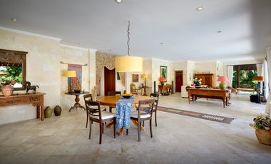 Leasehold - A Tranquil 4-Bedroom Sanctuary with Stunning Sunset Views