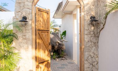 Leasehold - Bali's First Dinosaur-Themed Private Villa in Canggu, Bali