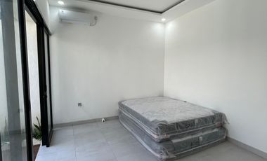 Leasehold - Tranquil villa in Seminyak's dining and entertainment, Bali