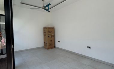 Leasehold - Tranquil villa in Seminyak's dining and entertainment, Bali