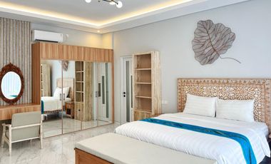 Leasehold - Luxury villa with breathtaking views of majestic mountains