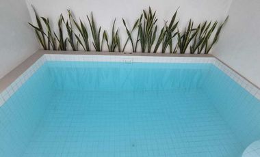 Leasehold - A modern townhouse takes simpliciy and serenity in Seminyak, Bali