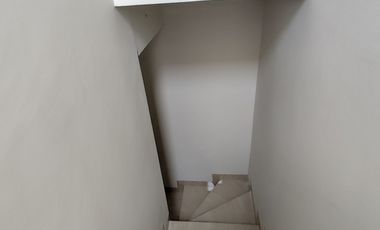 Rumah 2 Lantai 4 Menit ke RS Buah Hati Ciputat SHM Siap Huni J-34459