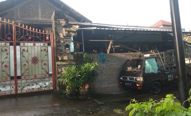 Freehold - Spacious 4-Bedroom House in Tabanan Bali