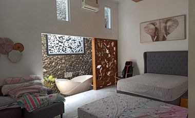 Luxury Home di Pratama Green Residence, Dawung, Kedungpane, Mijen