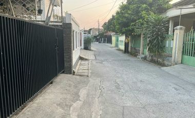 Dijual Cepat Rumah Dua Lantai Dekat Tol Jatiwaringin Pondok Gede