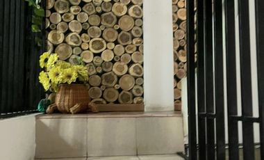 Dijual Cepat Rumah Dua Lantai Dekat Tol Jatiwaringin Pondok Gede