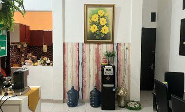 Dijual Cepat Rumah Dua Lantai Dekat Tol Jatiwaringin Pondok Gede