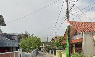Dijual Cepat Rumah Dua Lantai Dekat Tol Jatiwaringin Pondok Gede