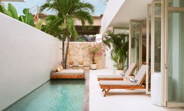 Leasehold - Stylish 3-Bedroom Villa Near L'Osteria Canggu, Bali