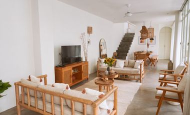 Leasehold - Stylish 3-Bedroom Villa Near L'Osteria Canggu, Bali