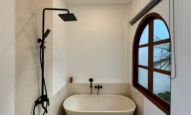Leasehold - Modern Villa in Tumbak Bayuh, Canggu, Bali