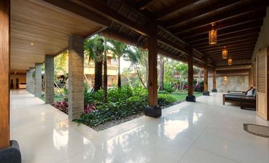 Freehold - Sprawling Luxury Estate with Tropical Gardens and Prime Seminyak Location