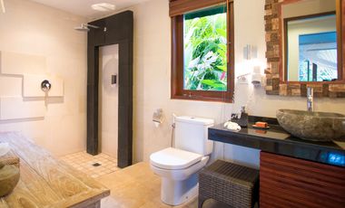 Villa for Sale  Freehold - Where Luxury Meets the Sea - Rare Oceanview Villa in Amed, Bali!