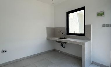 Leasehold - Tranquil villa in Seminyak's dining and entertainment, Bali