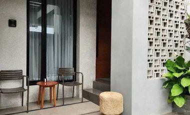 Rumah Lux ada kolam renang dekat griya Arcamanik Endah bandung