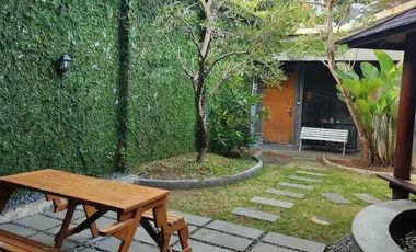 Rumah Lux ada kolam renang dekat griya Arcamanik Endah bandung