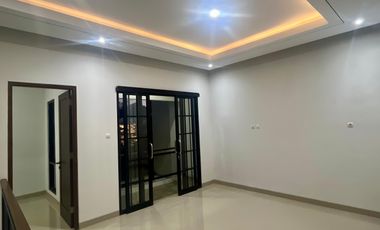 Rumah Baru Modern mewah murah di Maguwoharjo dekat Jogjabay