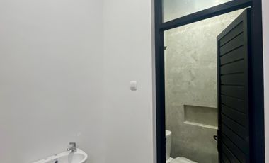 Rumah Baru Modern mewah murah di Maguwoharjo dekat Jogjabay