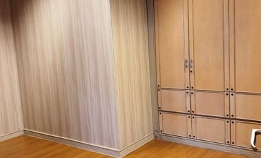 218 m2 Menara Sudirman - Partition Renovated