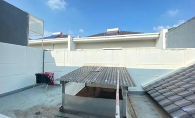 DIJUAL RUMAH SEMI FURNISHED DAERAH GREEN LAKE, TANGERANG, TURUN HARGA