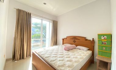 DIJUAL RUMAH SEMI FURNISHED DAERAH GREEN LAKE, TANGERANG, TURUN HARGA