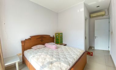 DIJUAL RUMAH SEMI FURNISHED DAERAH GREEN LAKE, TANGERANG, TURUN HARGA