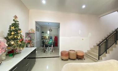 DIJUAL RUMAH SEMI FURNISHED DAERAH GREEN LAKE, TANGERANG, TURUN HARGA