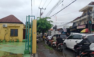Gedung Ex Sekolah Dan Cocok Untuk Klinik di Sidakarya