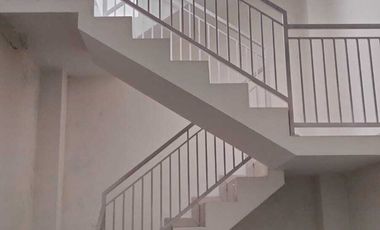 A208 RUMAH USAHA Mewah jl Argopuro JEMBER BEKAS KLINIK KECANTIKAN