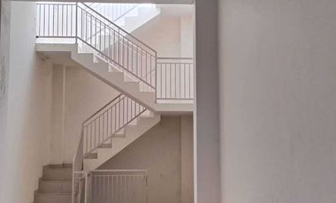 A208 RUMAH USAHA Mewah jl Argopuro JEMBER BEKAS KLINIK KECANTIKAN