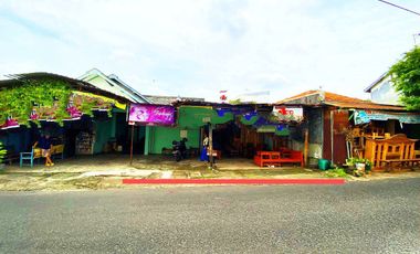 Rumah hitung tanah dekat masjid zayed Banjarsari solo