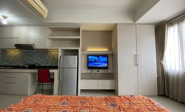 Disewakan Apartemen Royal Mediterania Garden, best view
