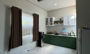 Rumah Modern Cocok Untuk Usaha Di Pondok Kelapa Jakarta Timur
