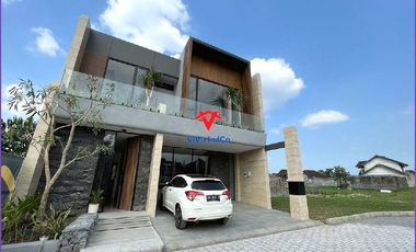 Townhouse Dijual di Timur Kantor BKN Yogyakarta