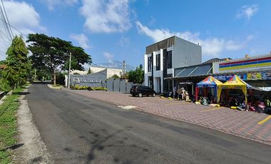 RUMAH BERKONSEP VILLA DI LAWANG,MALANG,SEJUK PEGUNUNGAN