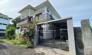 Dijual Rumah 2 Lantai Dekat Pantai di Singaraja