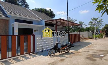 RUMAH BARU DI JATISAMPURNA BEKASI DEKAT TOL CIBUBUR TANPA DP !