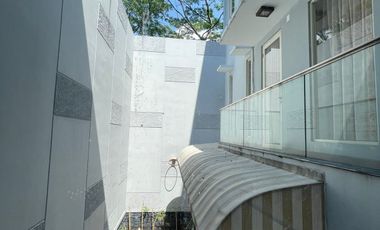 TERMURAH, CLUSTER  MARINA ANCOL 3,5 LANTAI 10X20, FURNISHED,JUAL RUGI