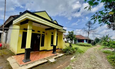 Dijual Murah Rumah dan Tempat Usaha Bisa Beli Sebagian di Purwakarta